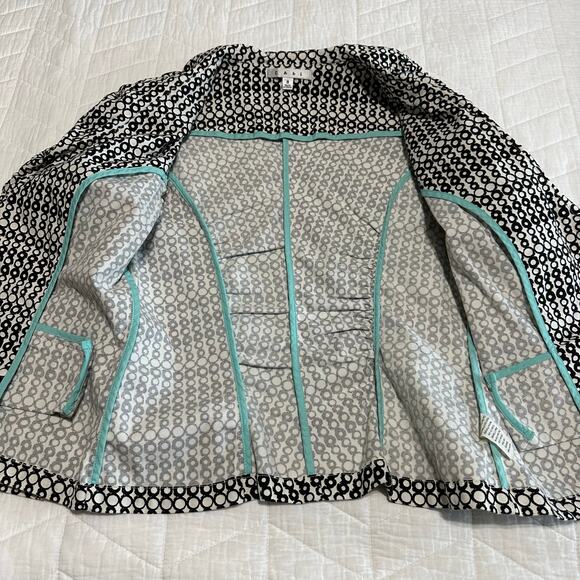 CAbi Women's Black and White cropped Unlined blazer Fitted Size 8 - Picture 8 of 12